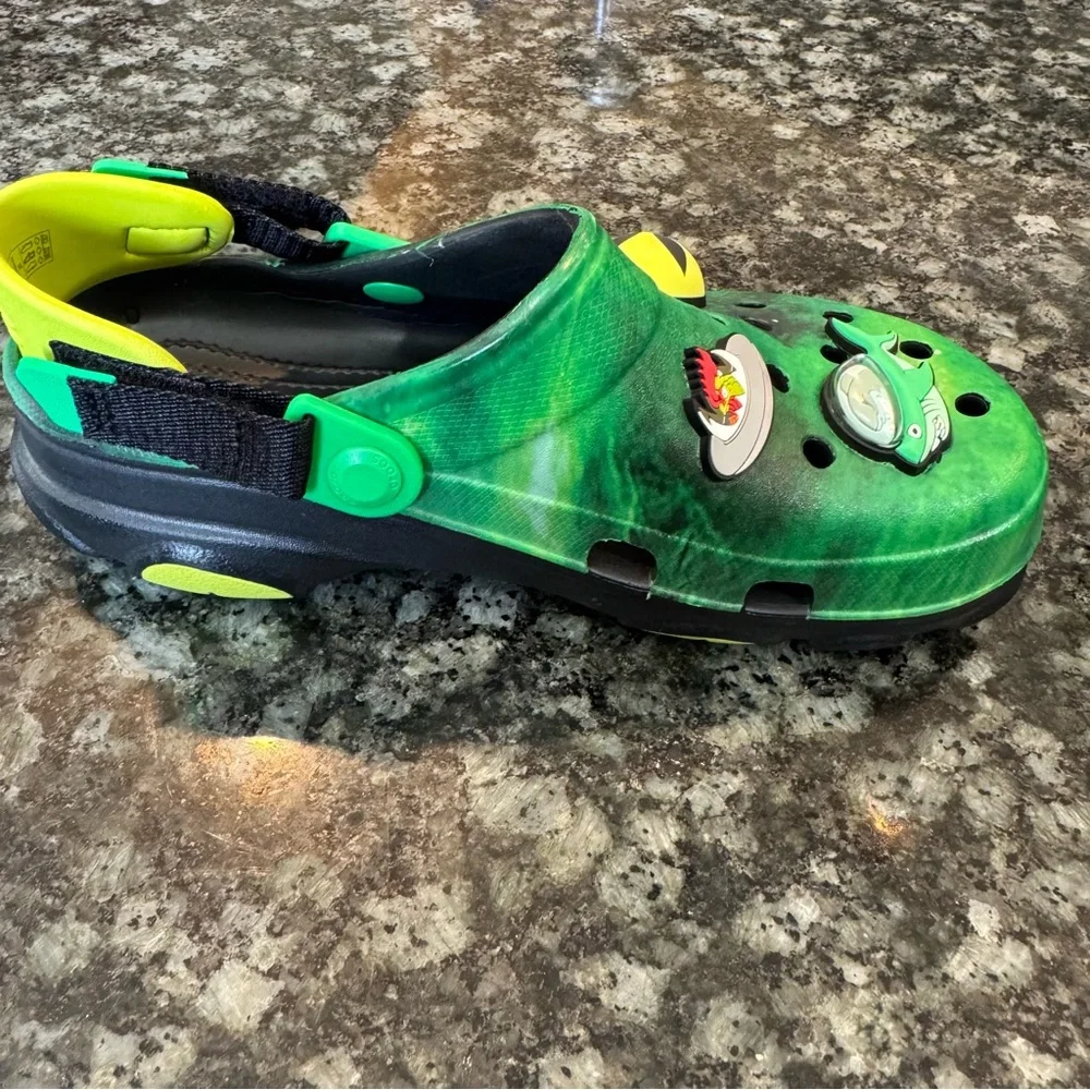 Crocs Kids J5 Green Alien Galaxy Clogs w/ Jibbitz Charms‎
